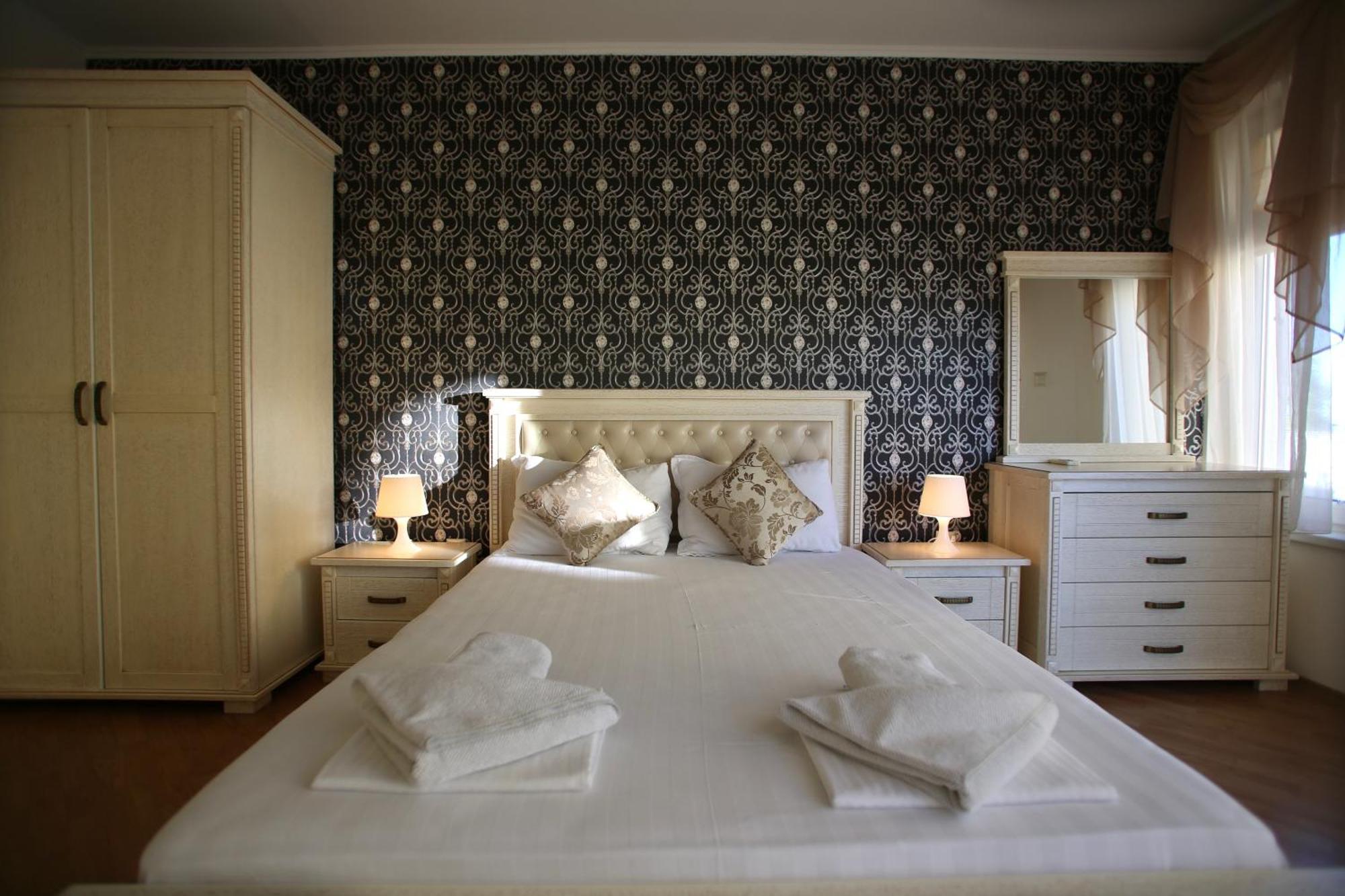 Villa Livia Boutique Apartments Ravda Buitenkant foto
