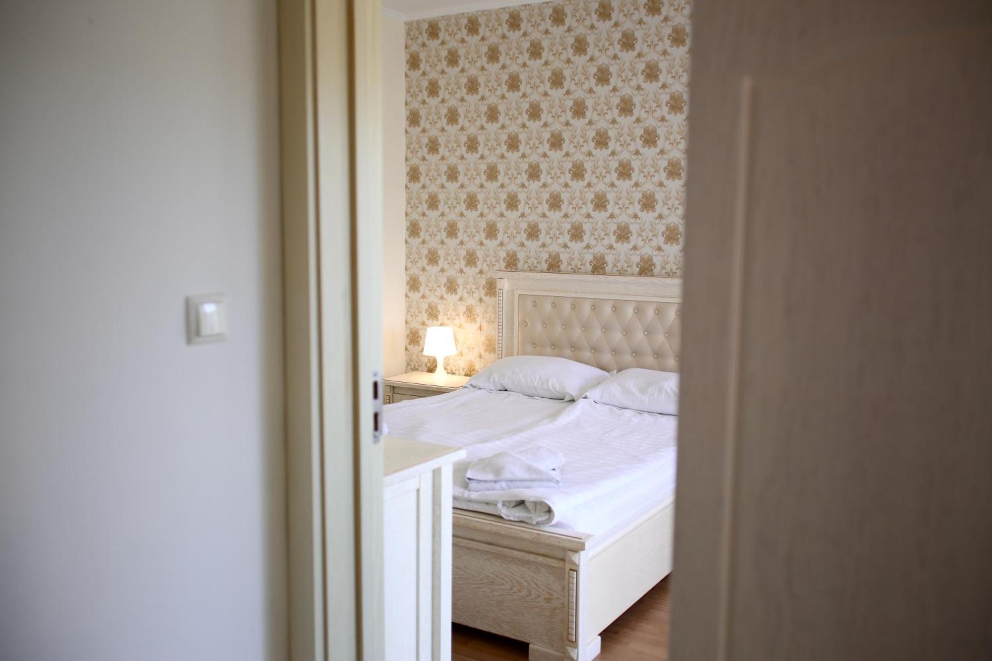Villa Livia Boutique Apartments Ravda Buitenkant foto