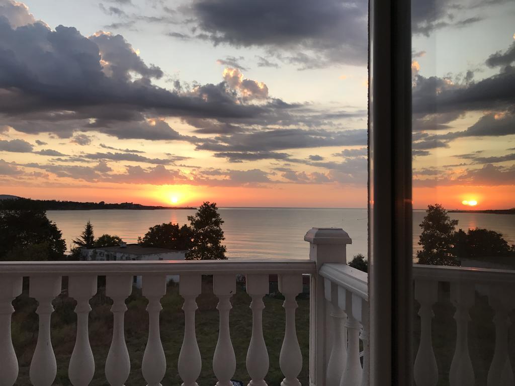 Villa Livia Boutique Apartments Ravda Buitenkant foto